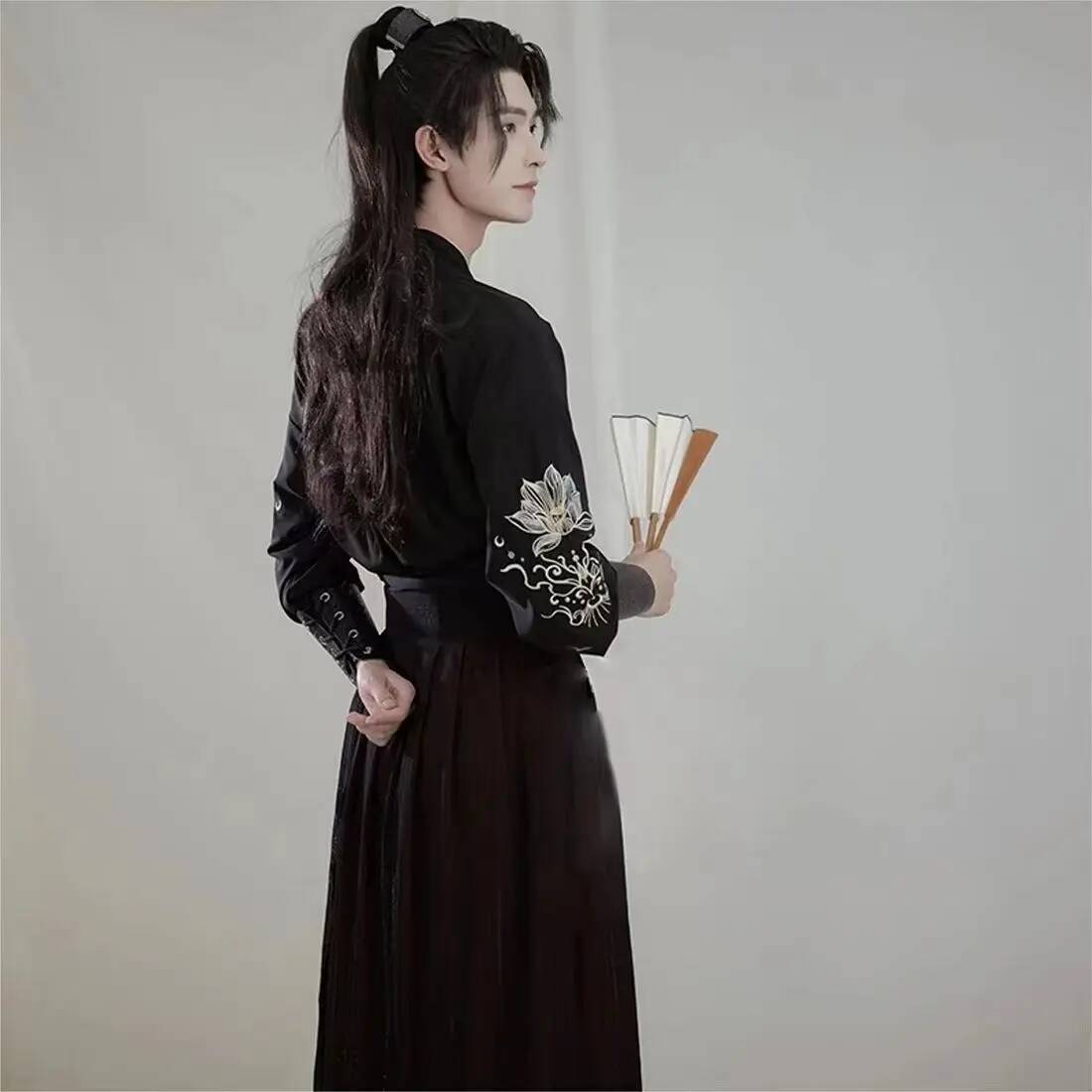 Ancient knight hanfu men women - Robe Silk Women ulasan dan harga
